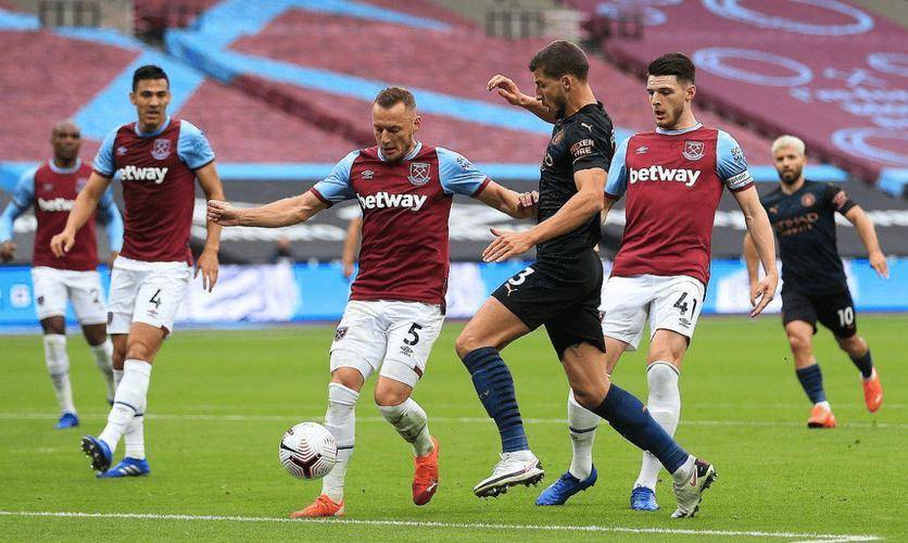 弗赖堡足球俱乐部官网