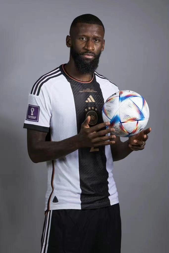 客场稳守反击，局势逐渐趋稳