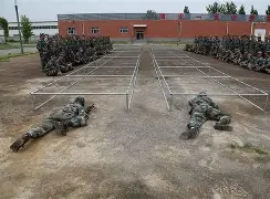 临场指挥清晰果断，胜局逐步稳固